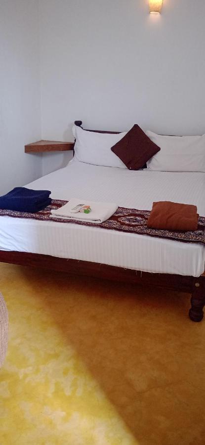French Rivera Guest House Puducherry Exterior foto